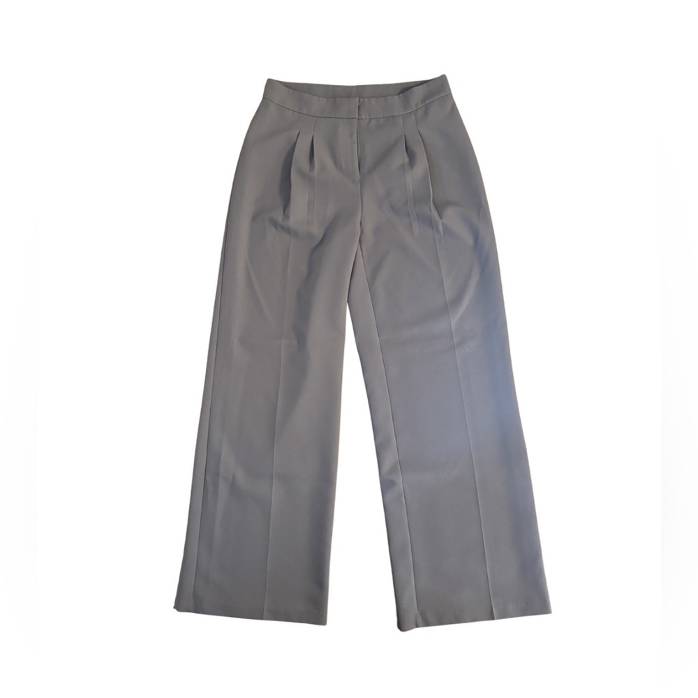 NYC Wide-Leg High Waisted Pleated Gray Trousers
